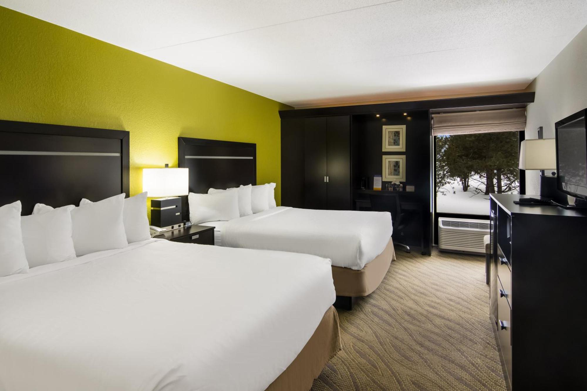 Comfort Inn Cadillac Exteriör bild