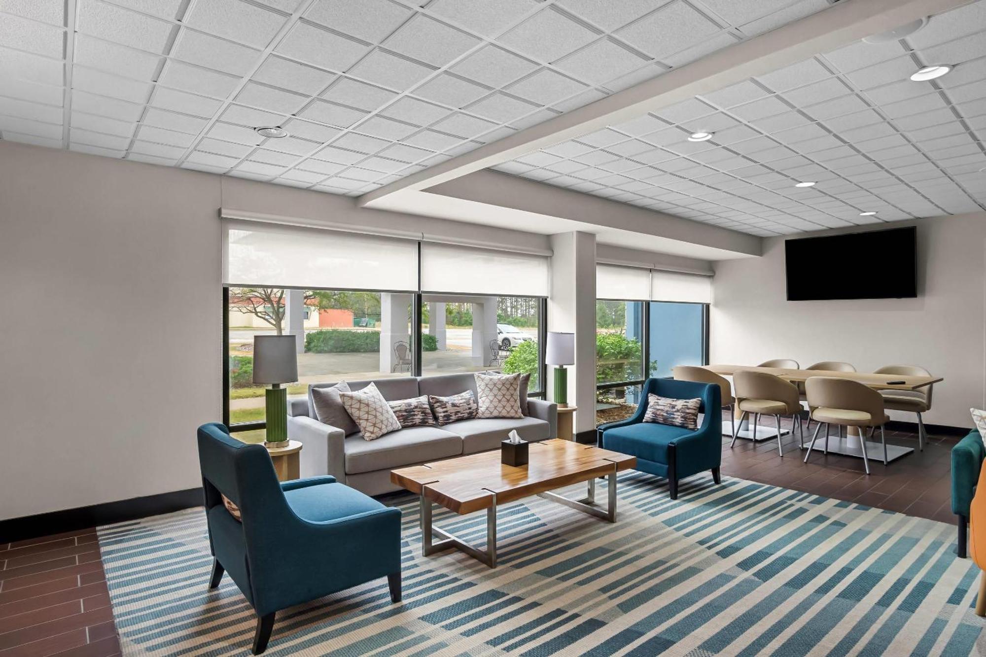 Comfort Inn Cadillac Exteriör bild